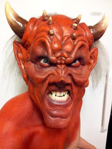 "Hunter's Moon" Demon