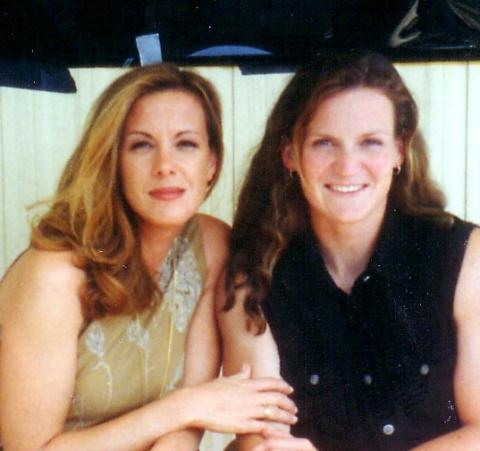 Elizabeth Perkins - Cloned