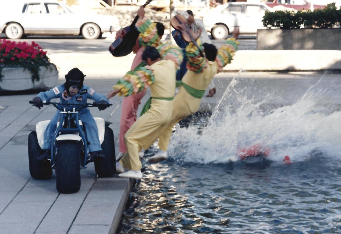 Double Monkey Hero In The Family - doubling monkey | StuntList