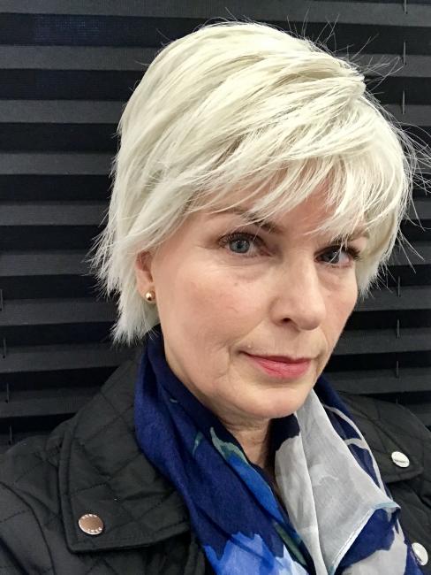 Stunt Double Betty Buckley - Supergirl